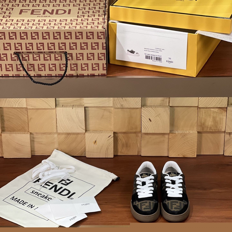 F**di casual shoes